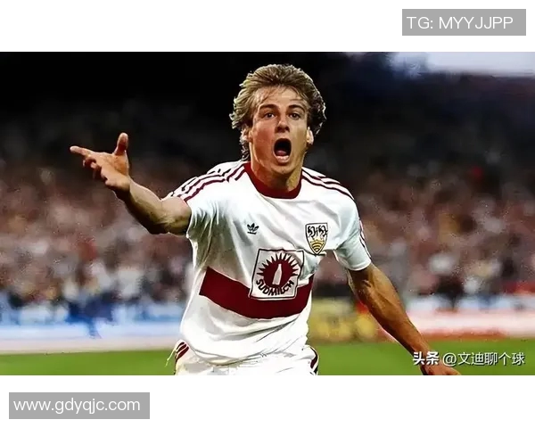 从小放羊到绿茵场的传奇人生足球明星的成长故事