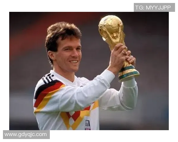 全球足球巨星最新排名揭晓谁将登顶世界之巅引发热议